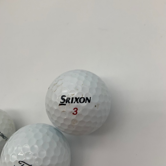 Lot of 5 Callaway Srixon Titleist & Noodle Golf Balls - Picture 7 of 12